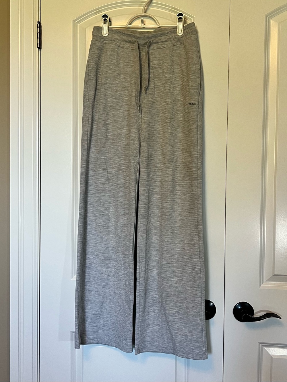 Aritzia Tna Waffle Wide-Leg Lounge Pants with Pockets Grey - Size S